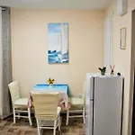 Casa Luigi Studio 1 - Magic View & Top Location * רוביני